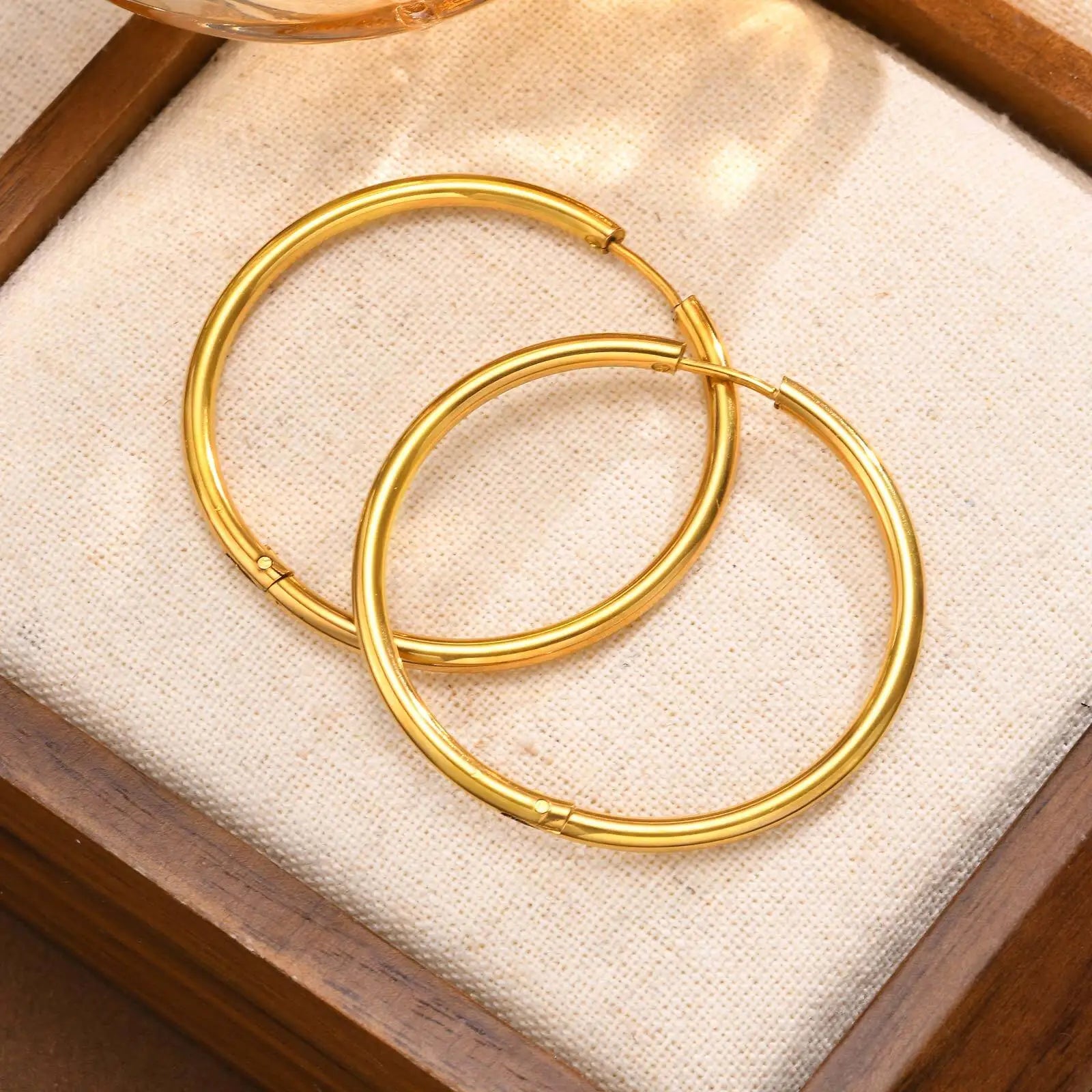 Aurelie™ Minimalist Gold Huggie Hoops
